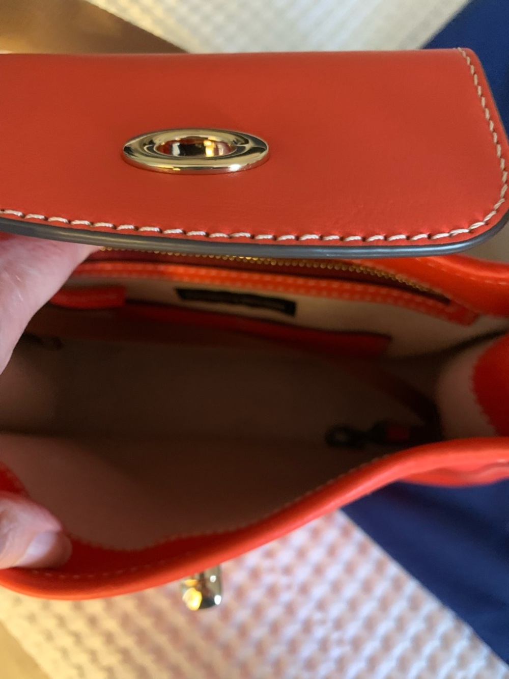 Dooney & Bourke Penrose 25 Messenger Bag Tangerine NWT - Picture 8 of 11